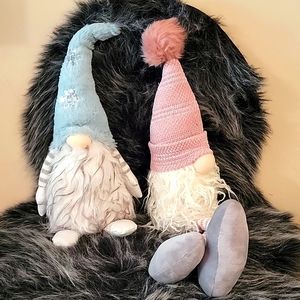 TWO GNOMES